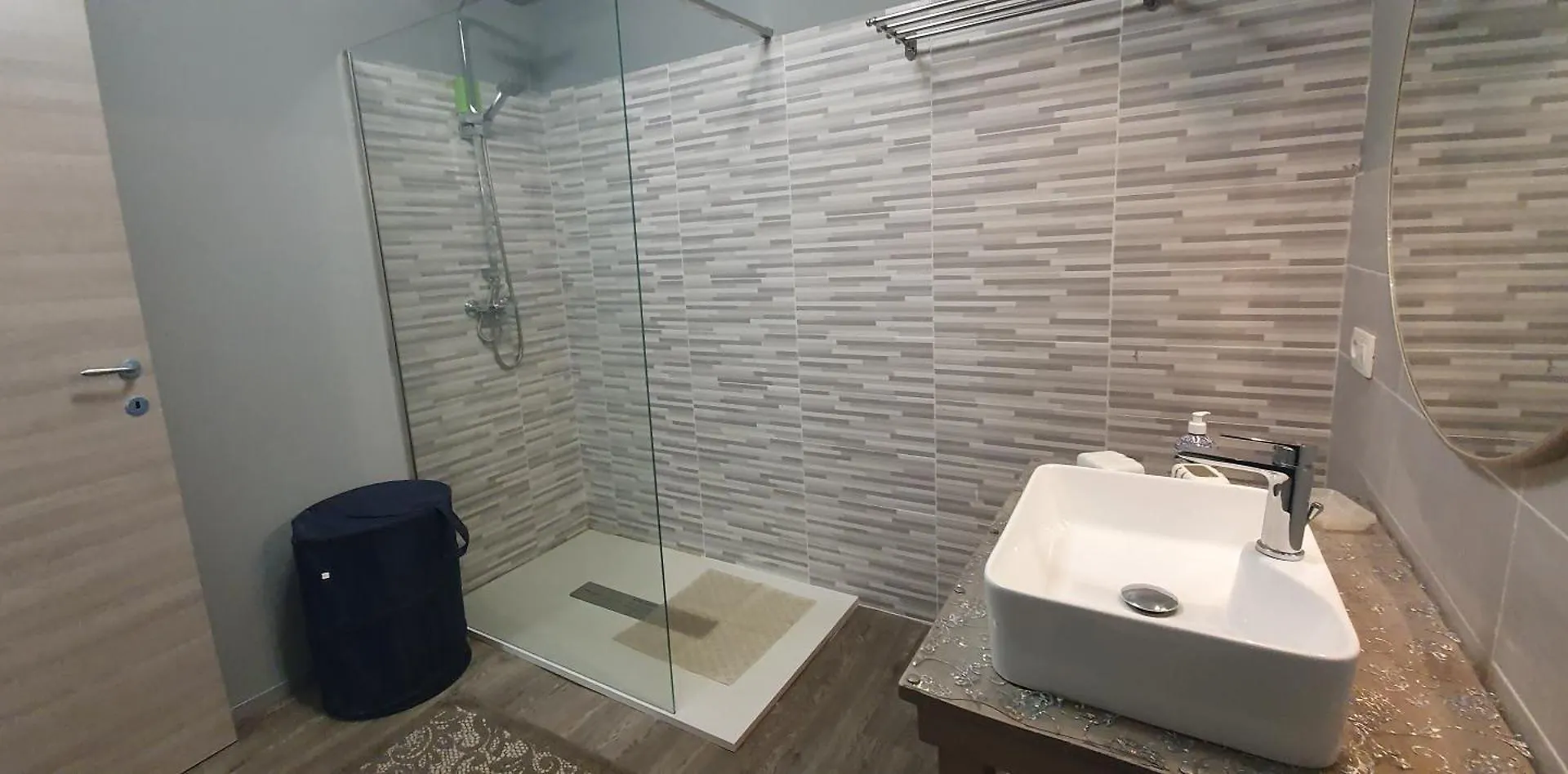 Beautiful Menton Apartment Les Sablettes
