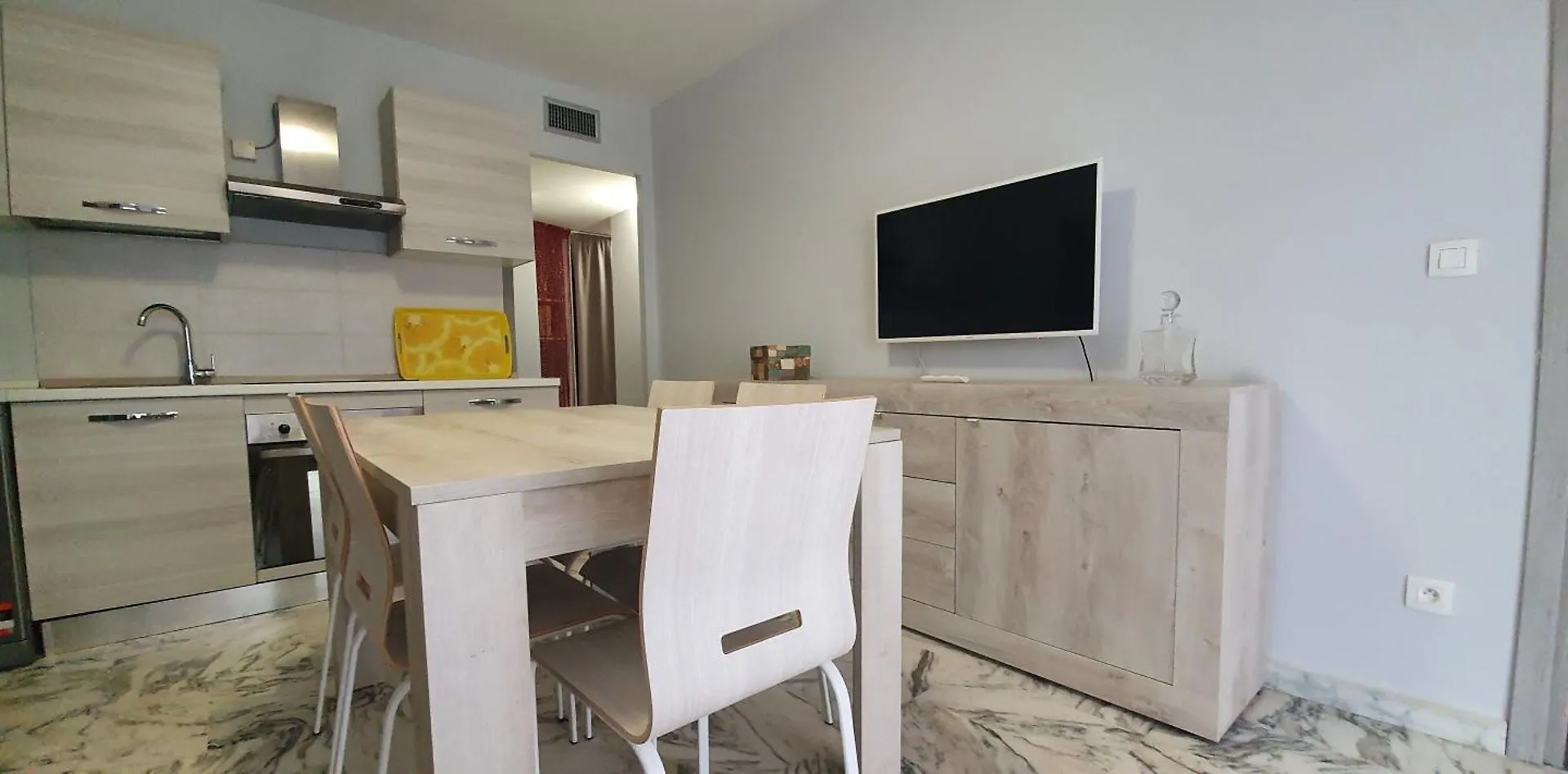 Beautiful Menton Apartment Les Sablettes