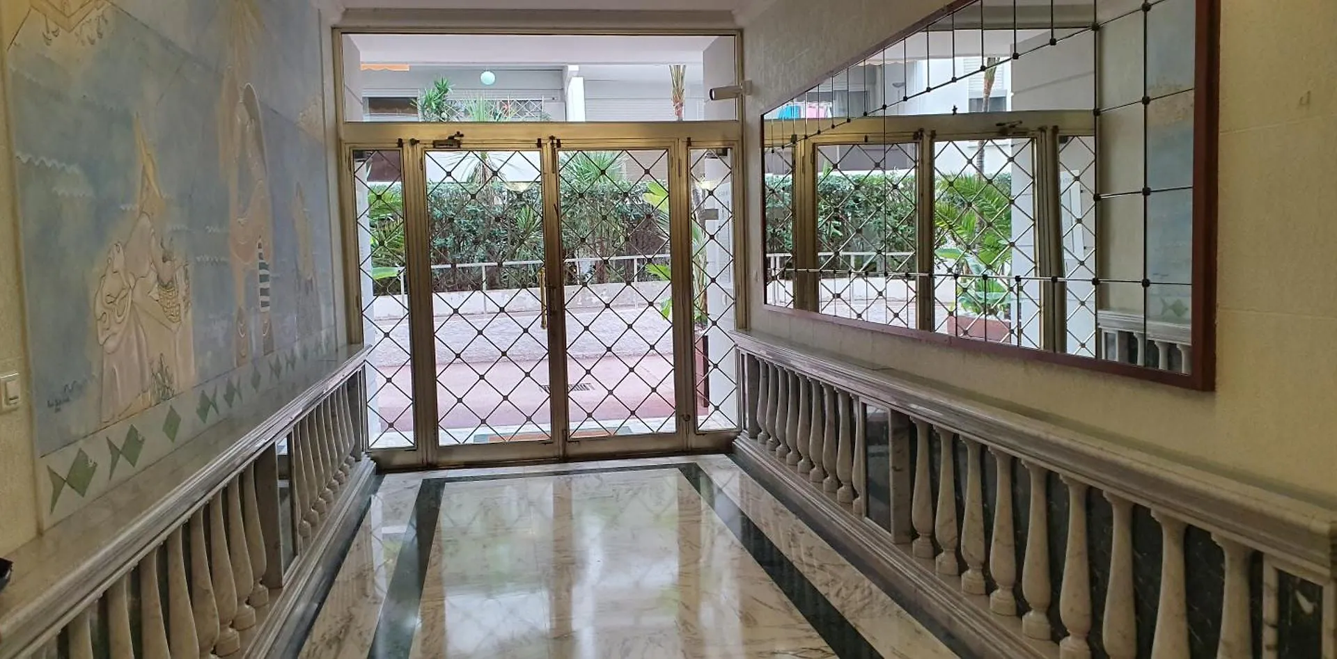 Beautiful Menton Apartment Les Sablettes
