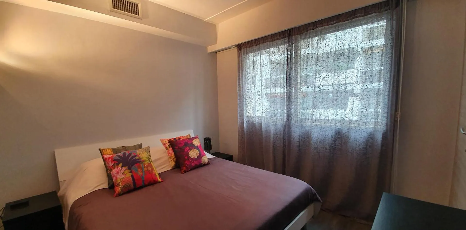 Beautiful Menton Apartment Les Sablettes France
